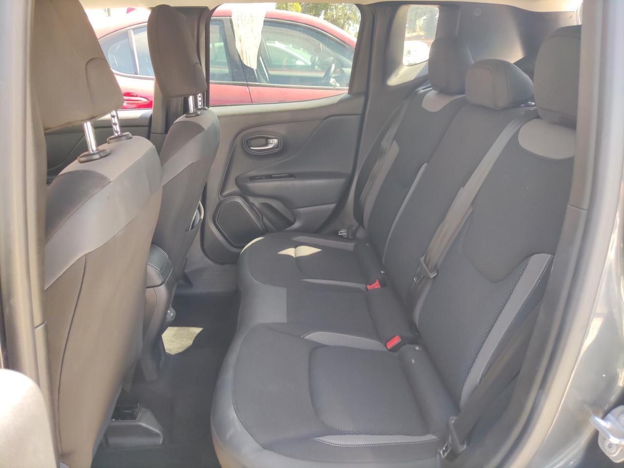 Jeep Renegade 1.5 Turbo T4 MHEV Limited