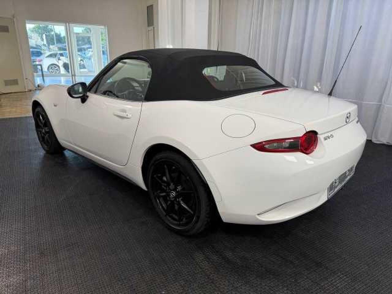 Mazda MX-5 Soft Top MX-5 1.5 Exceed i-Activsense Technology nappa 132cv my19