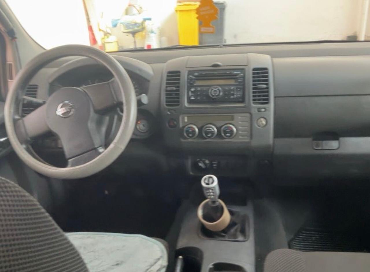 NISSAN NAVARA - PICK UP - 4X4 - GANCIO TRAINO
