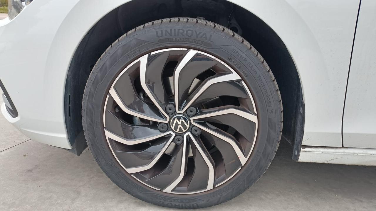 Volkswagen Golf 1.5 TSI EVO ACT Style