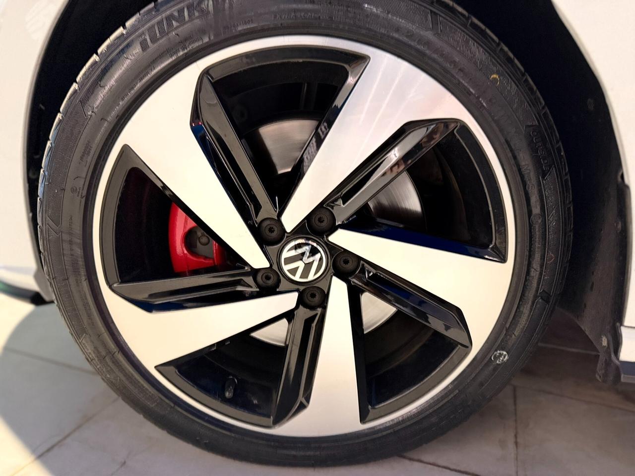 Volkswagen Polo GTI 2.0 TSI DSG MODELLO 2023 207CV ITALIANA