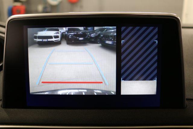 PEUGEOT 5008 BlueHDi 120 Allure 7 POSTI DISTRIBUZIONE ESEGUITA