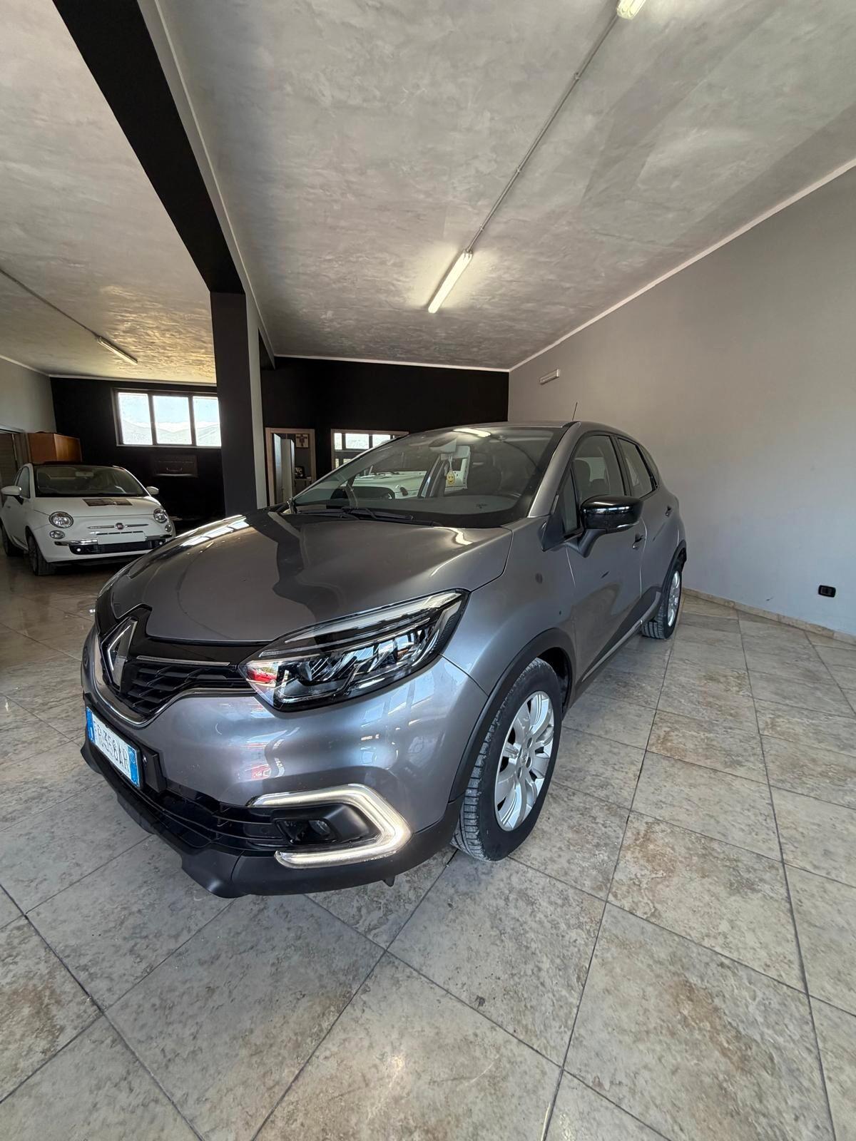 Renault Captur dCi 8V 90 CV EDC Business