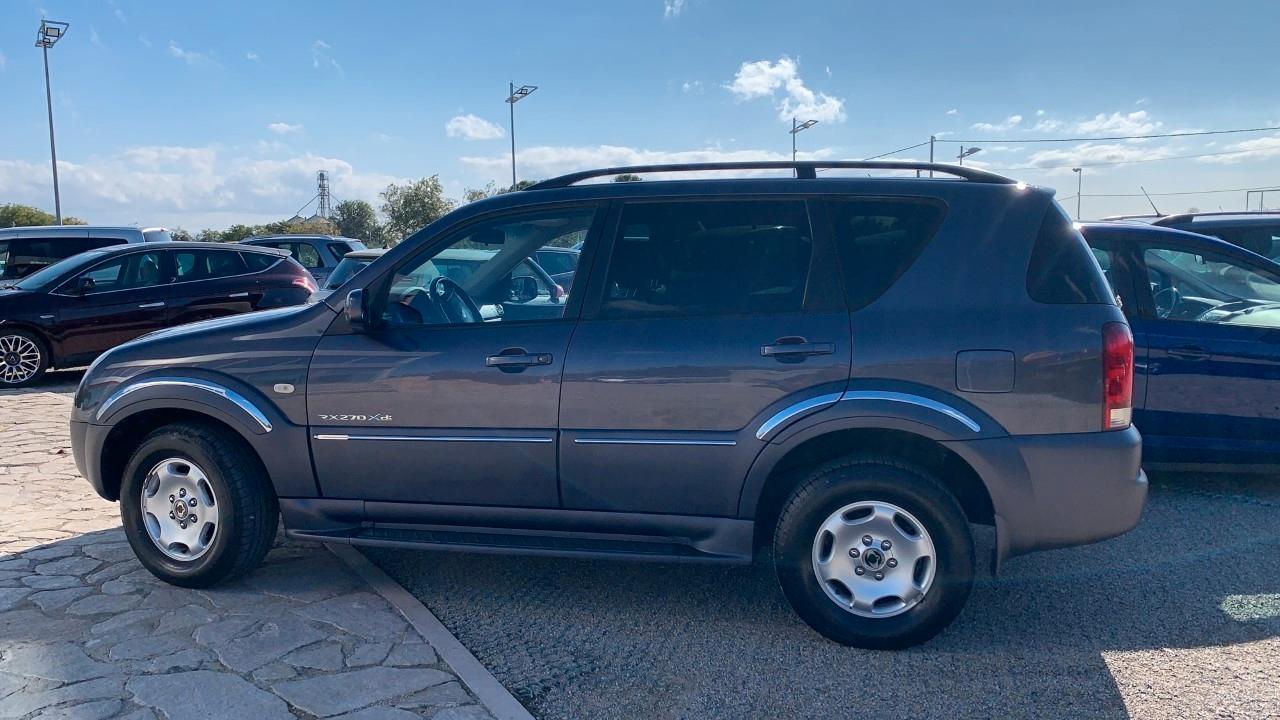 Ssangyong REXTON 2.7 XDi cat Plus 1