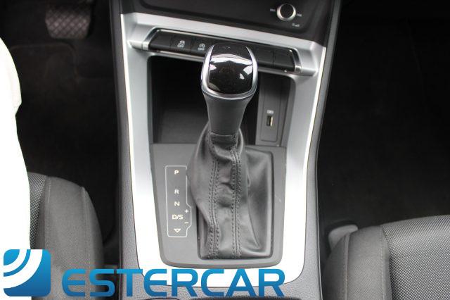 AUDI Q3 35 TDI S tronic Business Advanced