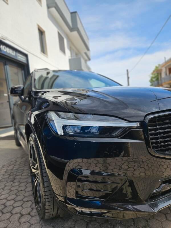 Volvo XC60 2.0 b4 R-design awd auto my20