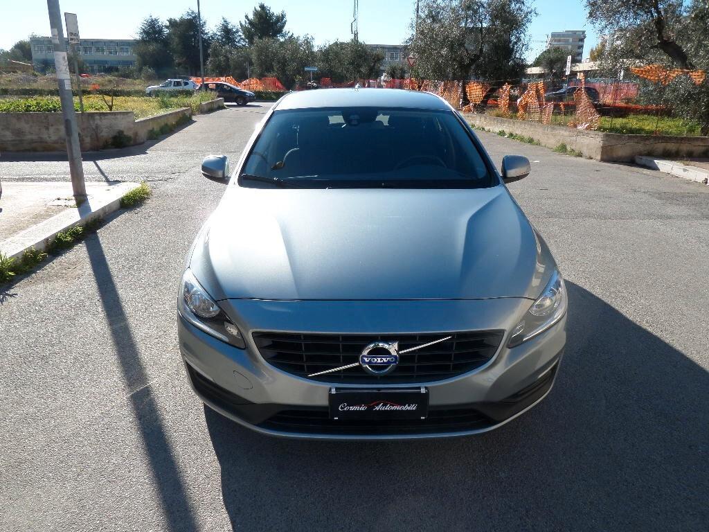 VOLVO V60 2.0 D2 GEARTRONIC BUSINESS - Navi-Park-Cerchi 16"