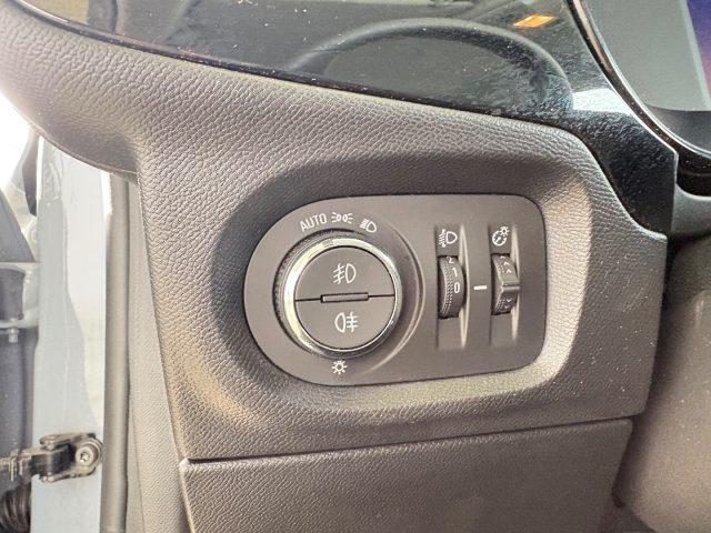 OPEL Corsa 1.2 COME NUOVA OK PER NEOPATENTATI EURO 6D