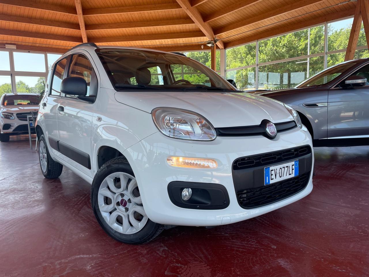 Fiat Panda 0.9 TwinAir Turbo Natural Power Lounge
