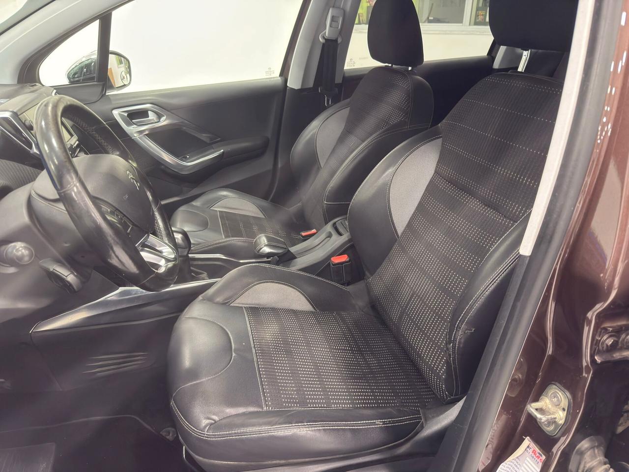 Peugeot 2008 1.2 VTi 82CV Allure