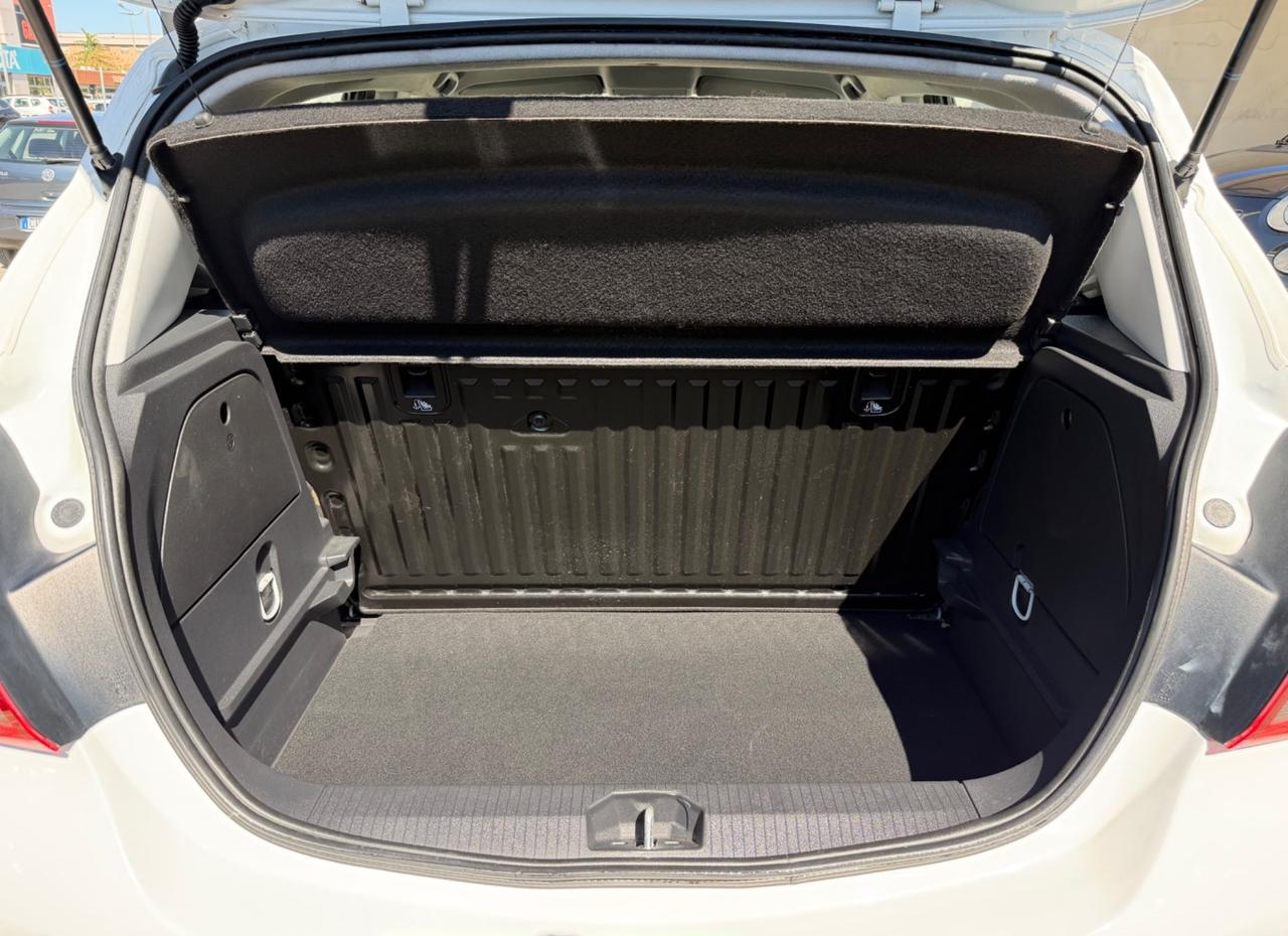 Opel Corsa 1.4 GPL-Tech Advance - GARANZIA