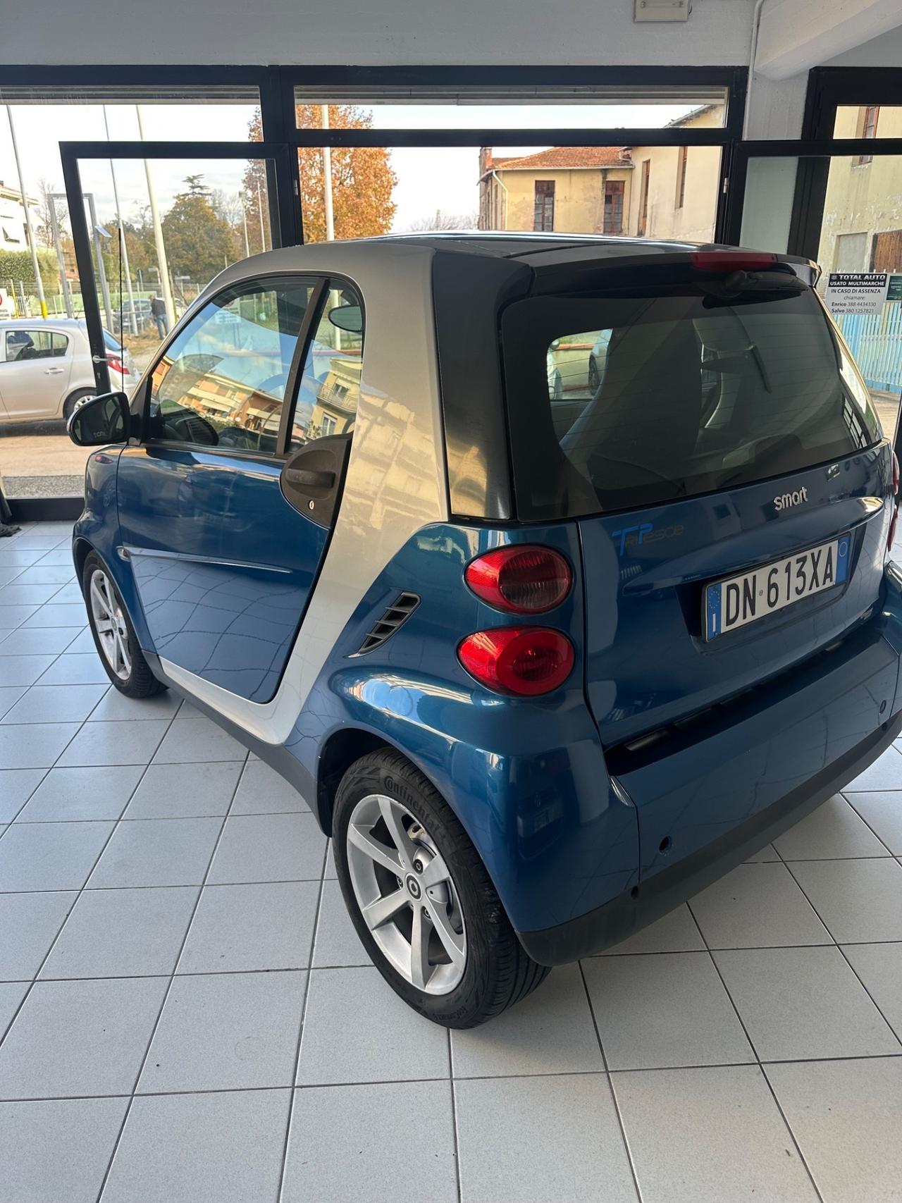 Smart ForTwo 1000 52 kW coupé passion