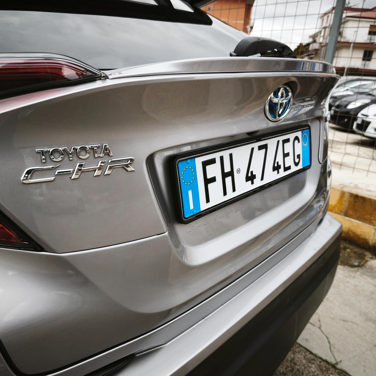 Toyota C-HR 1.8 Hybrid E-CVT Style