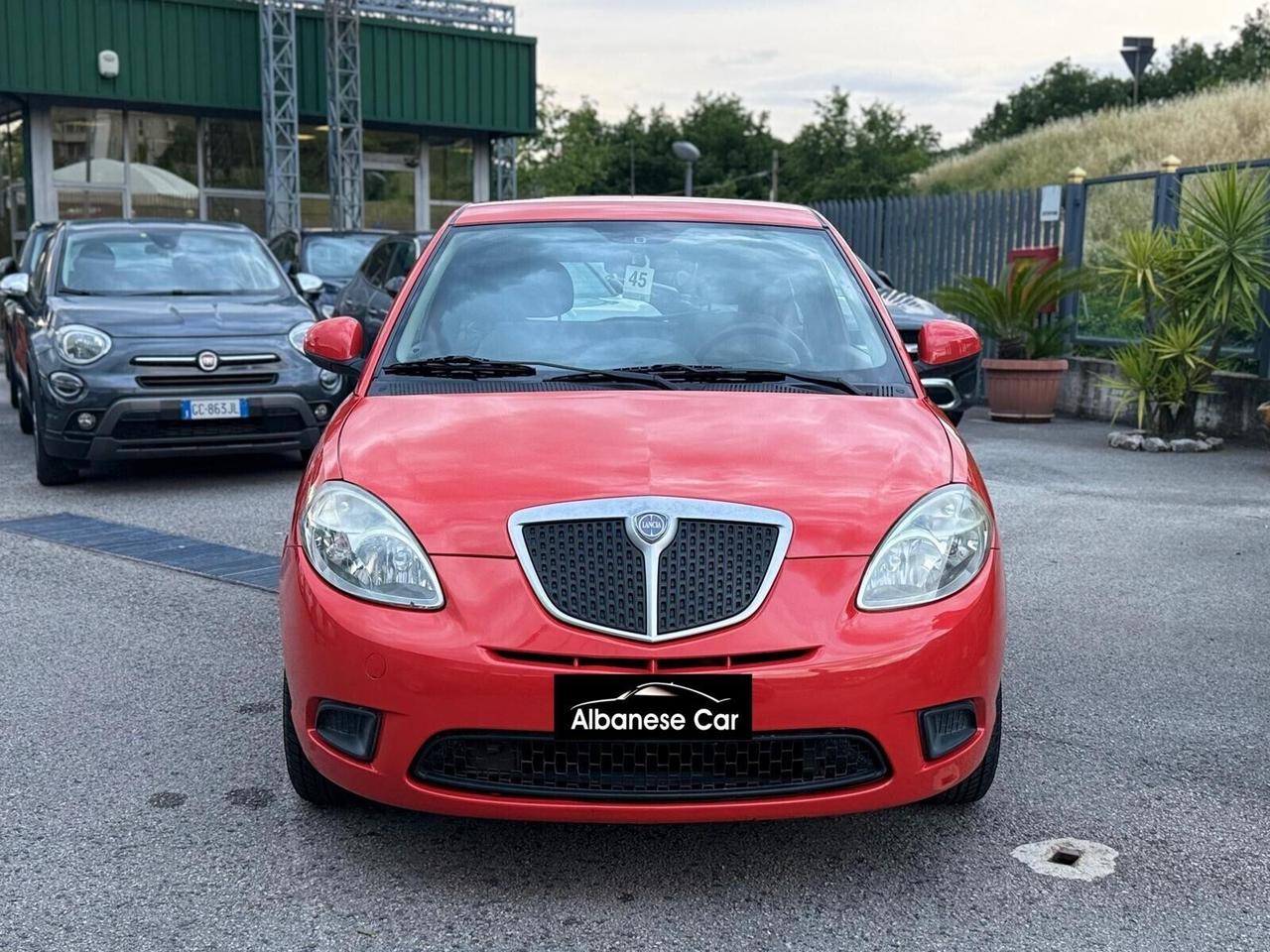 Lancia Ypsilon 1.2 Argento