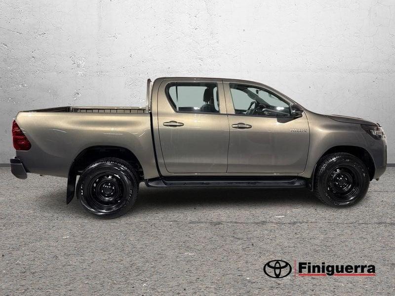 Toyota Hilux 2.4 D-4D 4WD 4 porte Double Cab Comfort