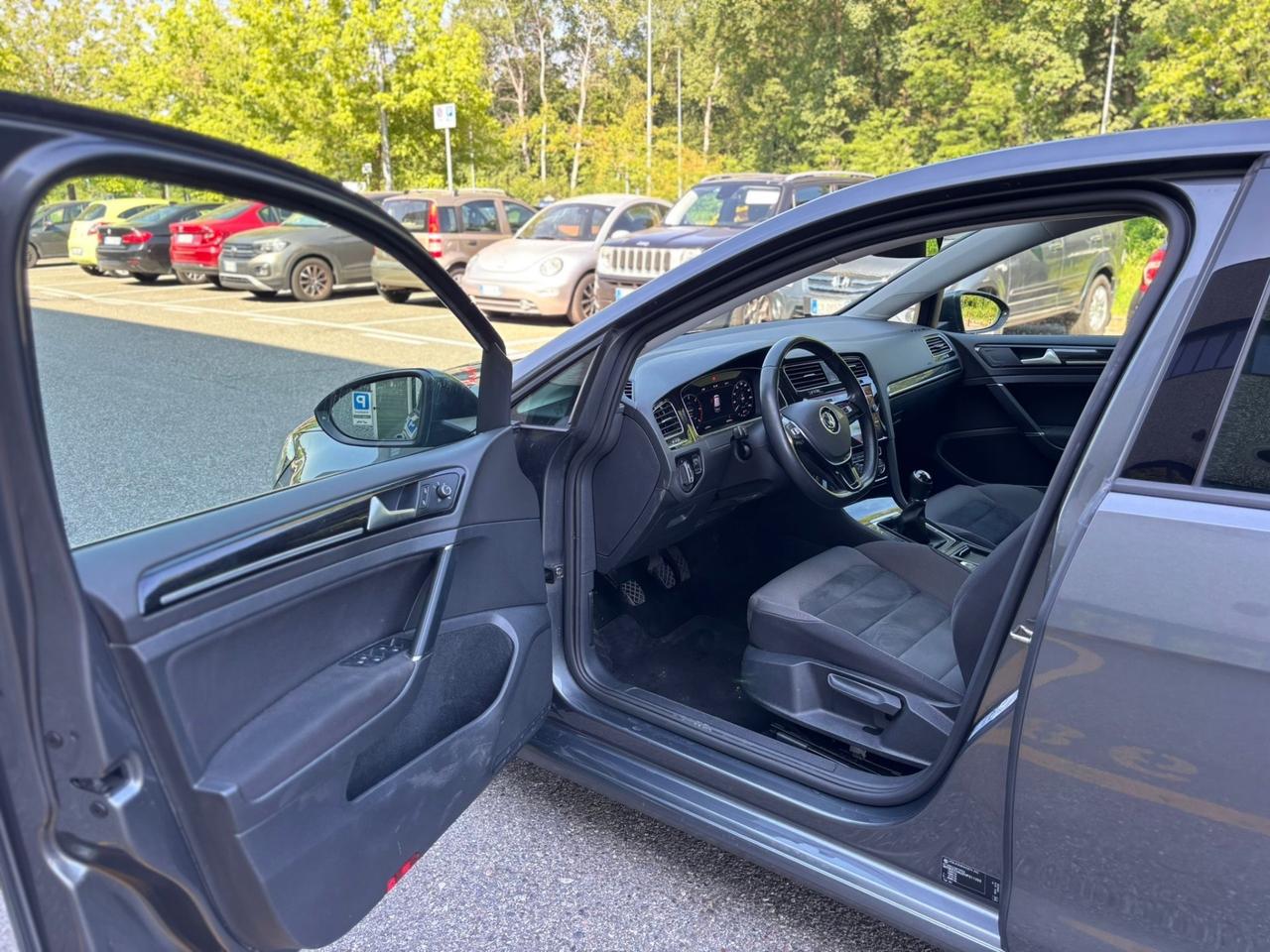 Volkswagen Golf 1.6 TDI 115 CV 5p. Virtual*Neopatentati*Solo 80000km*
