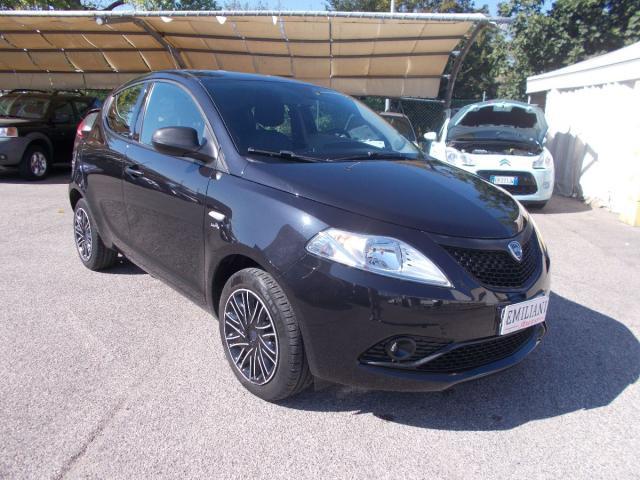 LANCIA - Ypsilon - 1.2 69 CV 5p. GPL Ecochic Ele.Bl