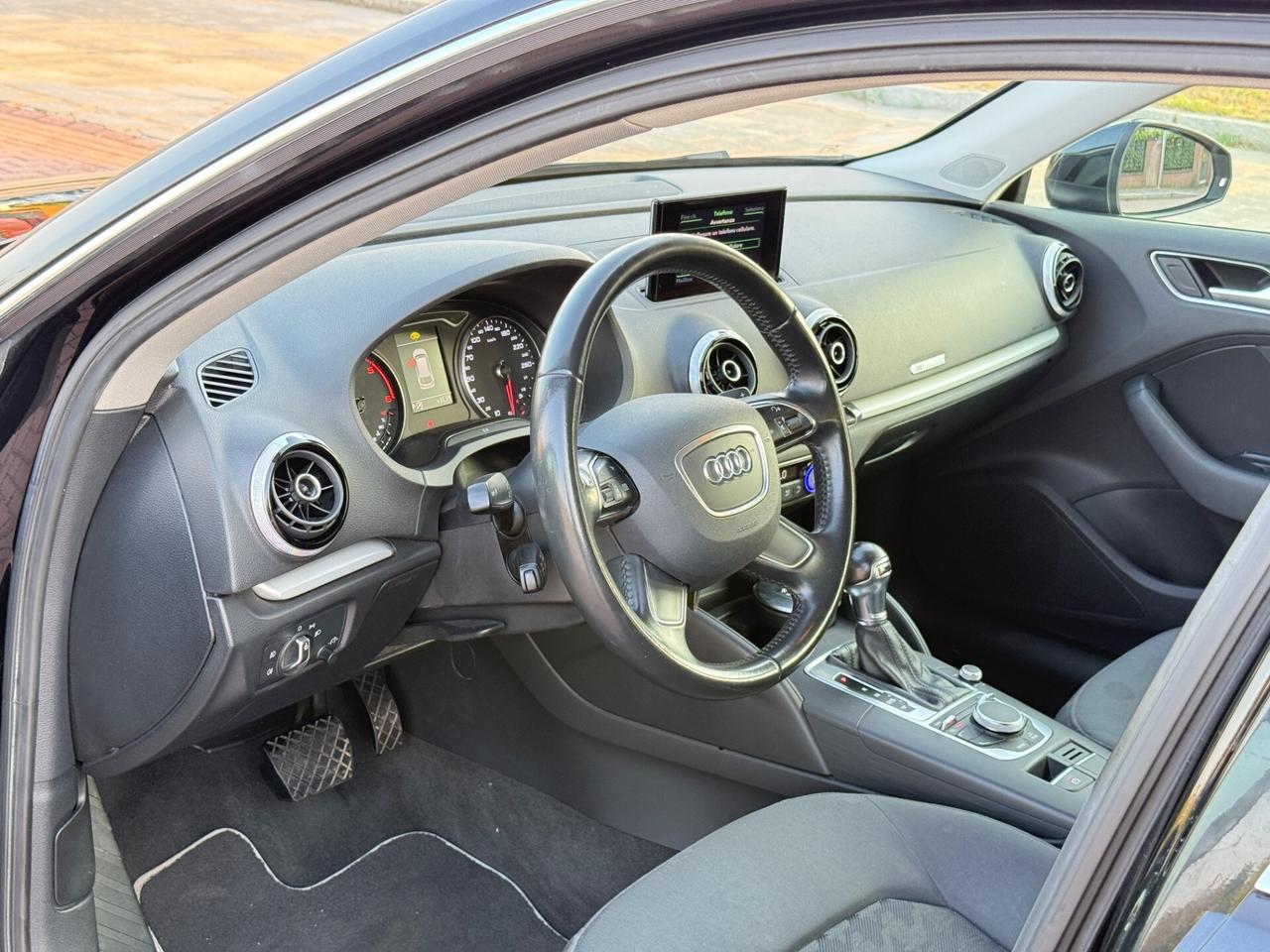 Audi A3 1.6 TDI S tronic