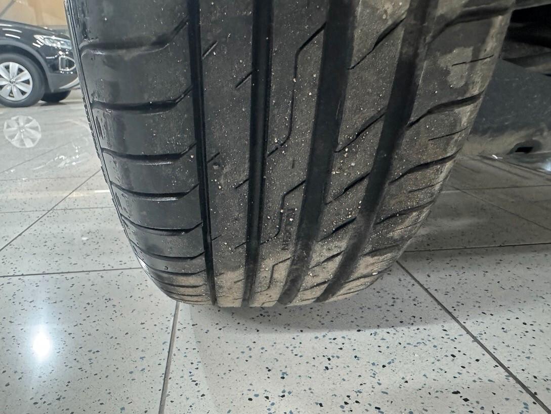 C5 Aircross 1.5HDi 130 EAT8 Shine Pack CERHIO 19 BLACK!!!