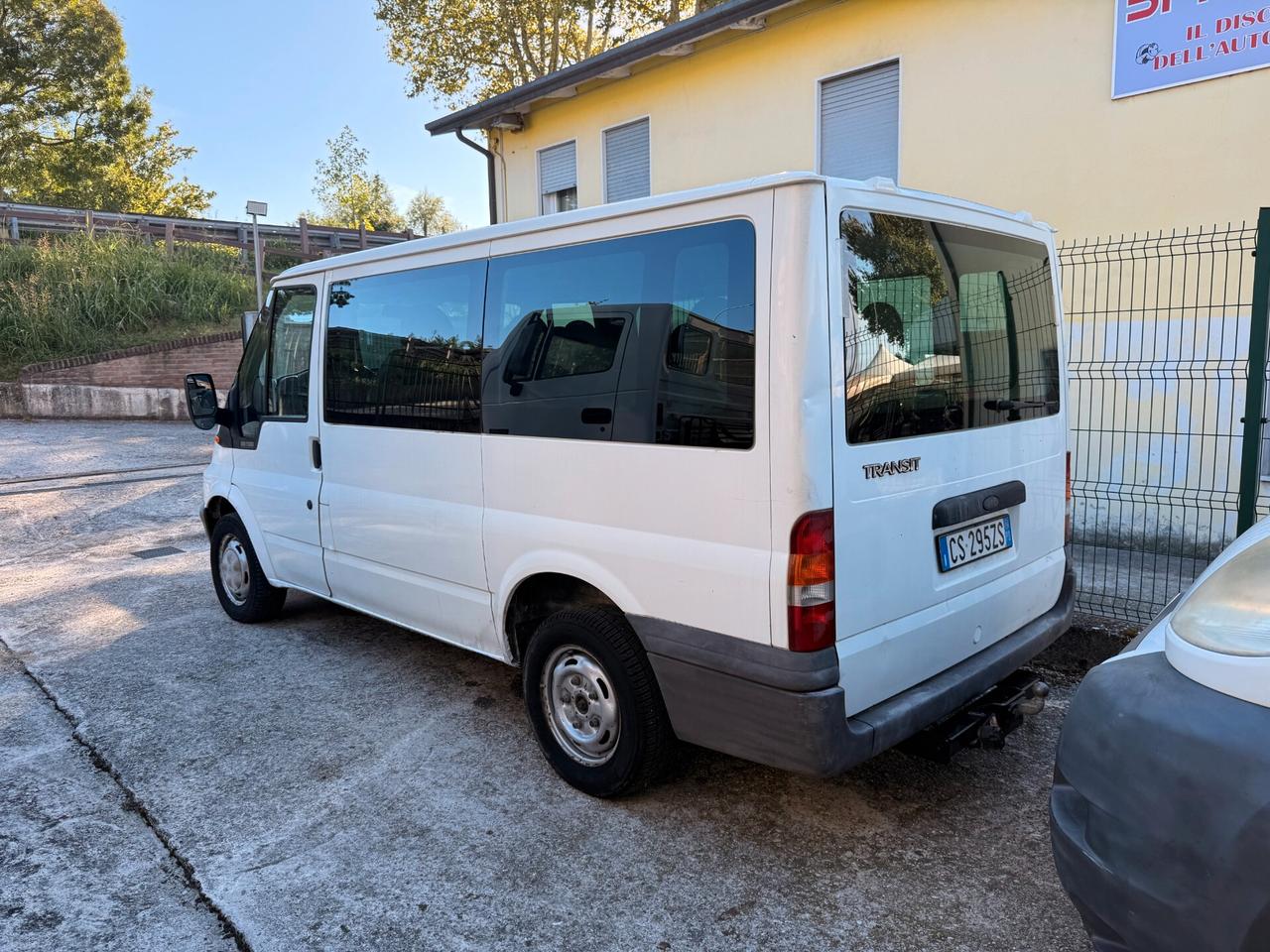 Ford Transit 2.0 Tdci 9 Posti Gancio Traino 18q
