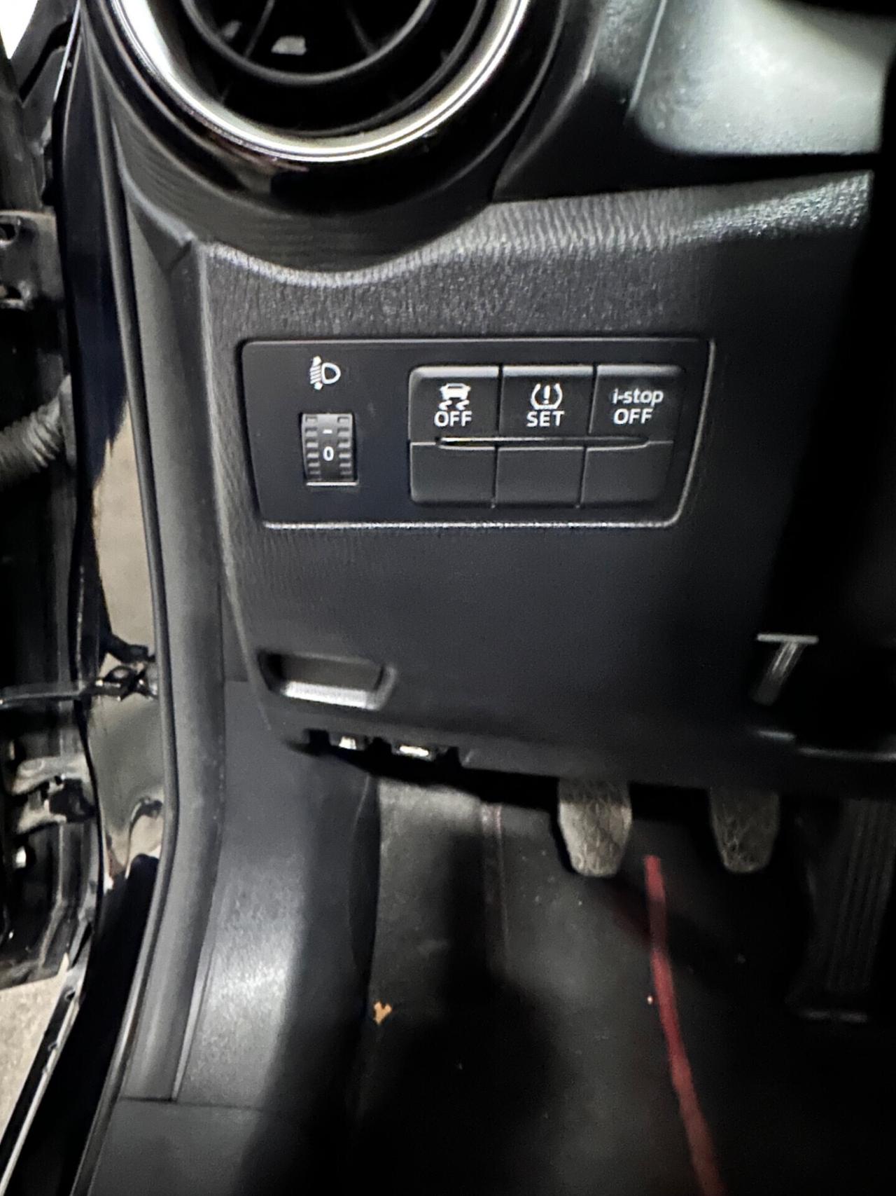 Mazda 2 1.5 Skyactiv 2016