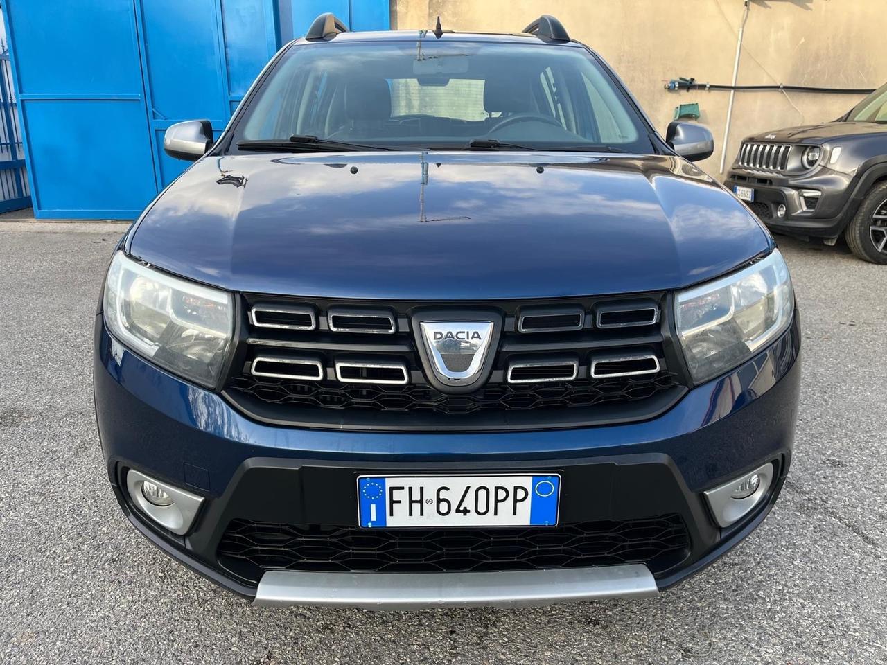 Dacia sandero stepway-0.9 tce-benz-2017