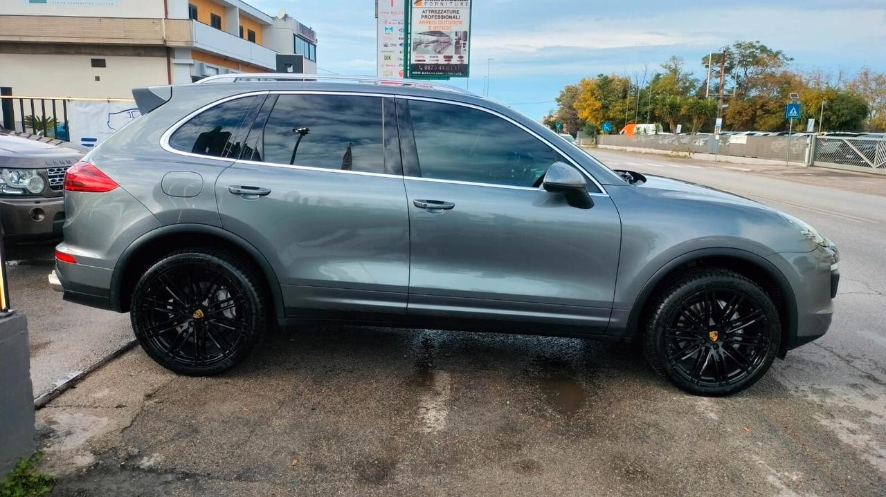 Porsche Cayenne 4.1 S Diesel