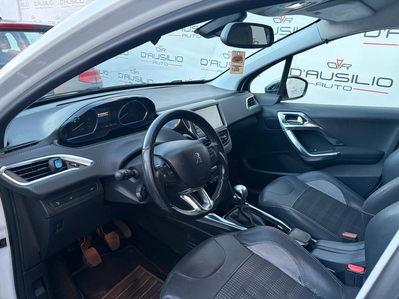 Peugeot 2008 1.6 e-HDi 115 CV Stop&Start Allure