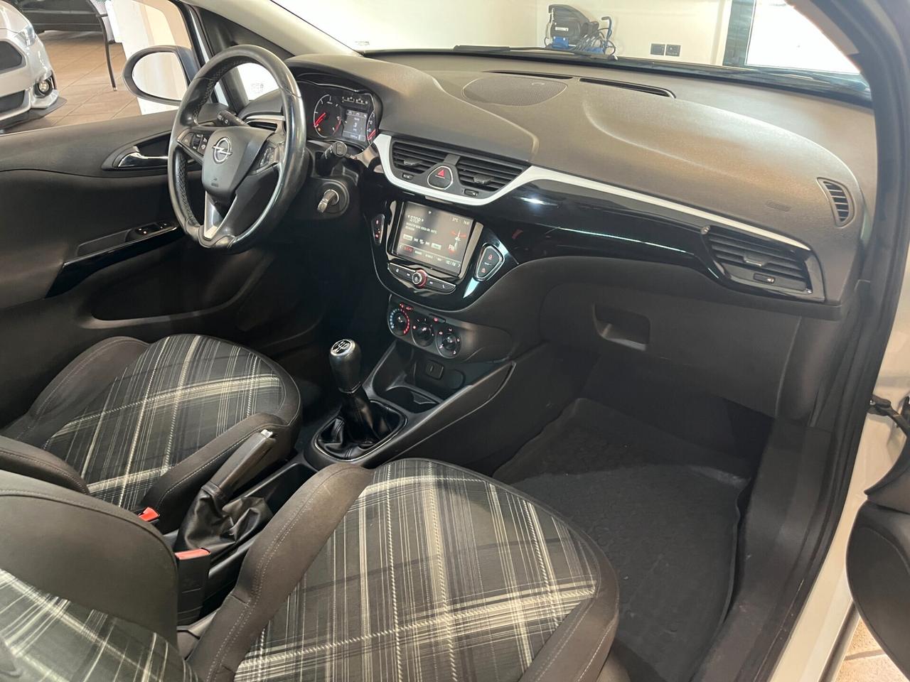 Opel Corsa 1.3 CDTI ecoFLEX 95CV Start&Stop Coupé b-Color