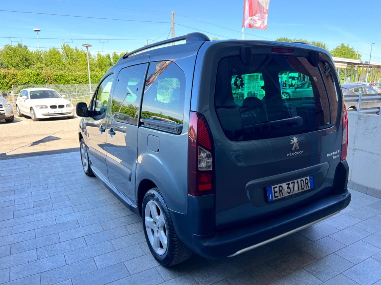 Peugeot Partner Tepee 1.6 HDi 115CV Outdoor