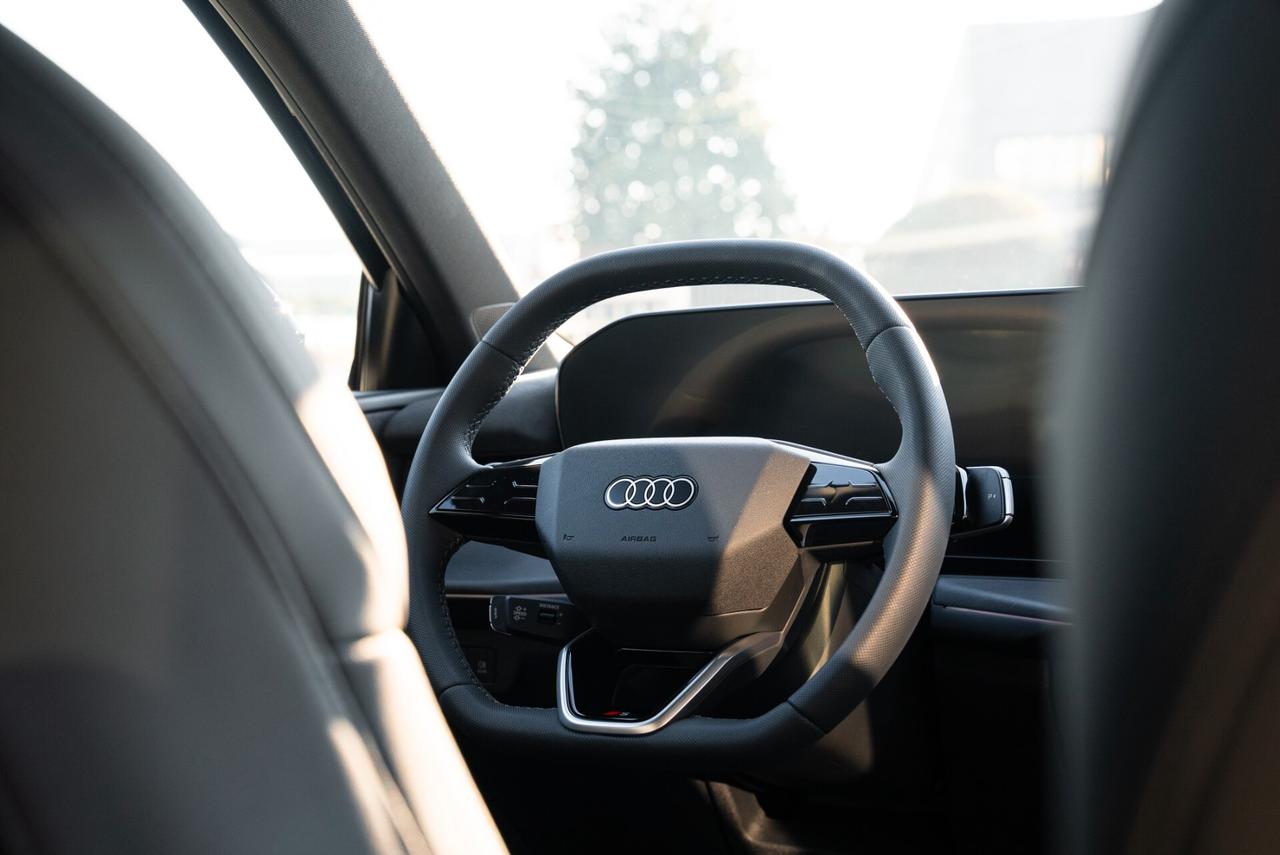 Audi Q3 45 TFSI e S tronic line edition