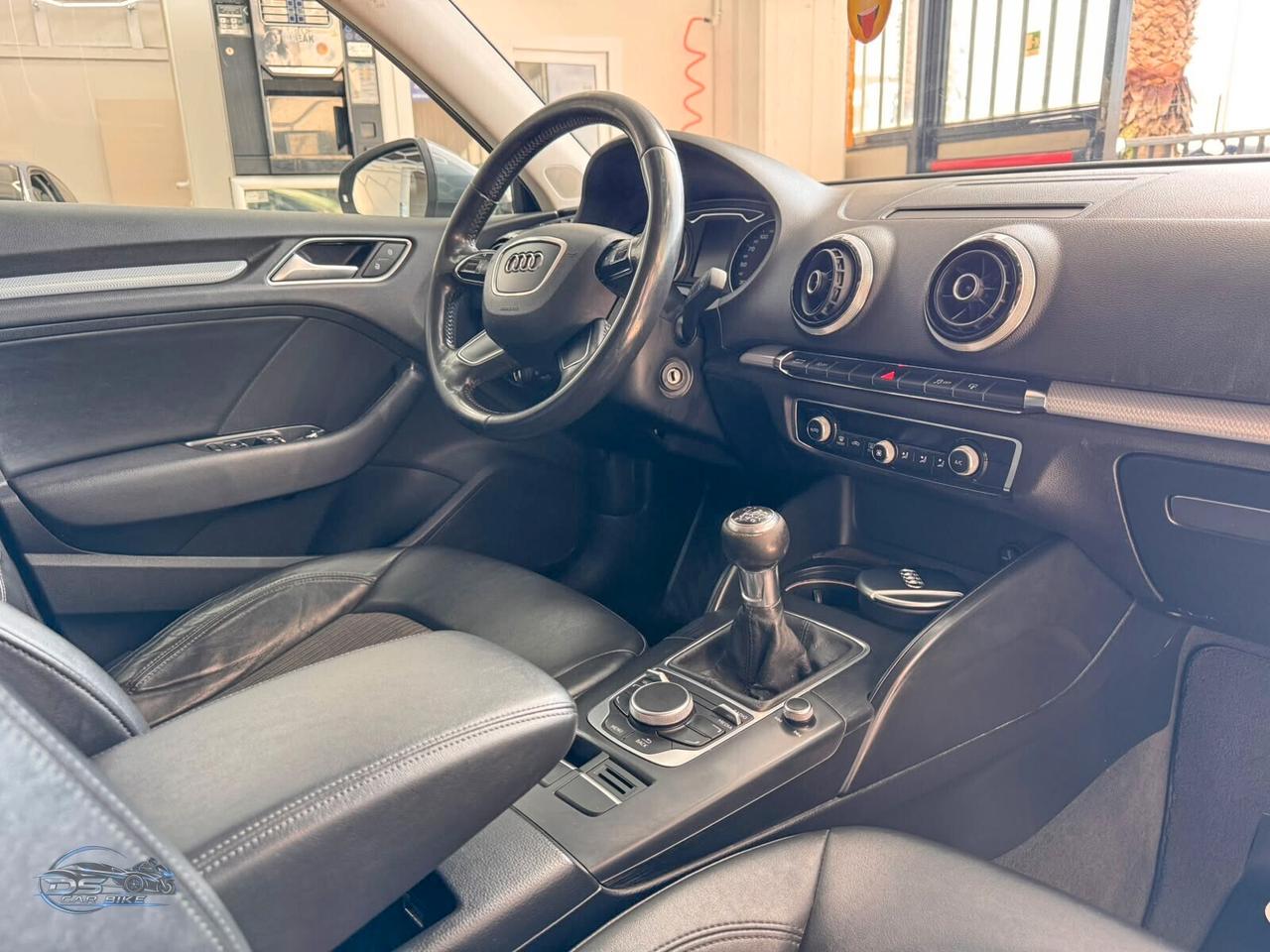 Audi A3 1.6 TDI Ambition 105CV