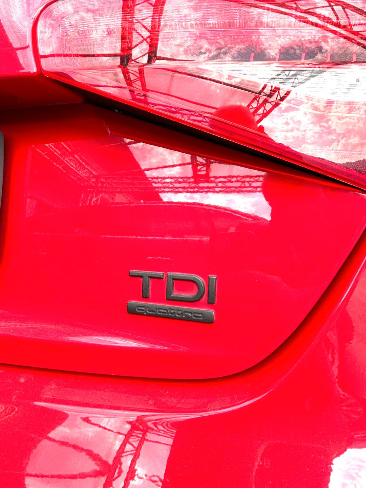 Audi A 4 2.0 TDI QUATTRO BERLINA
