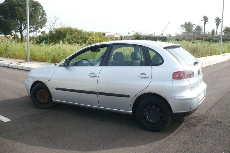 SEAT Ibiza Ibiza 5p 1.4 tdi Stylance (signo)