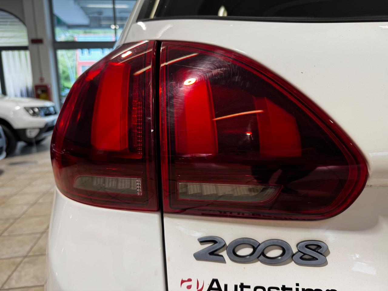 Peugeot 2008 BlueHDi 100 GT Line 105.000 KM