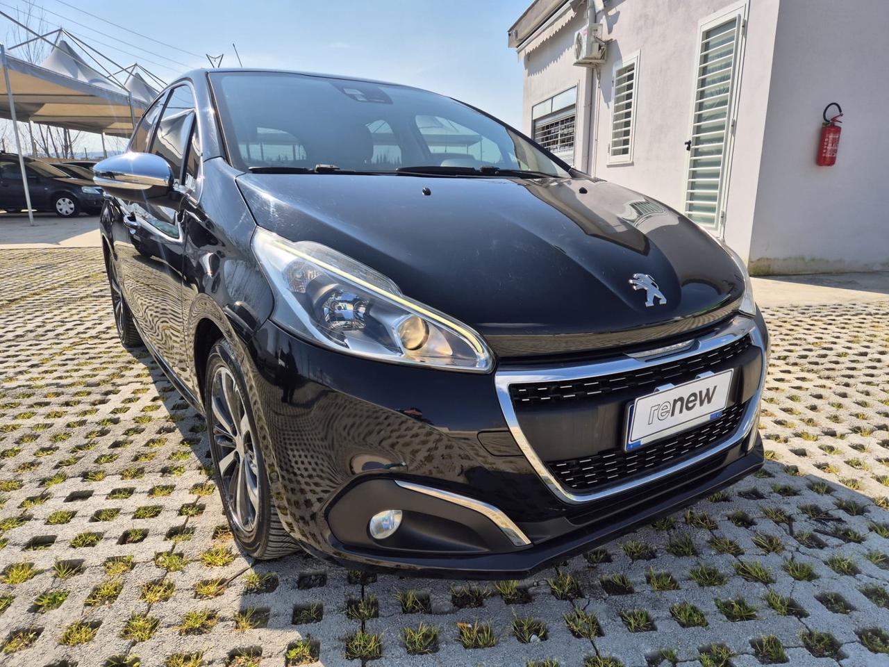 Peugeot 208 BlueHDi 100 5 porte Allure