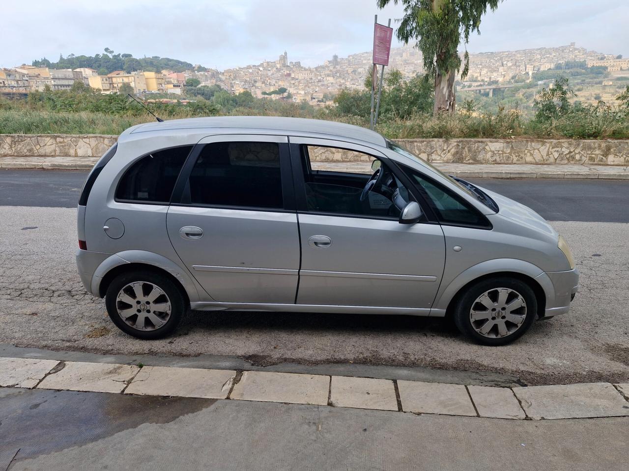 Opel Meriva 1.3 CDTI Cosmo