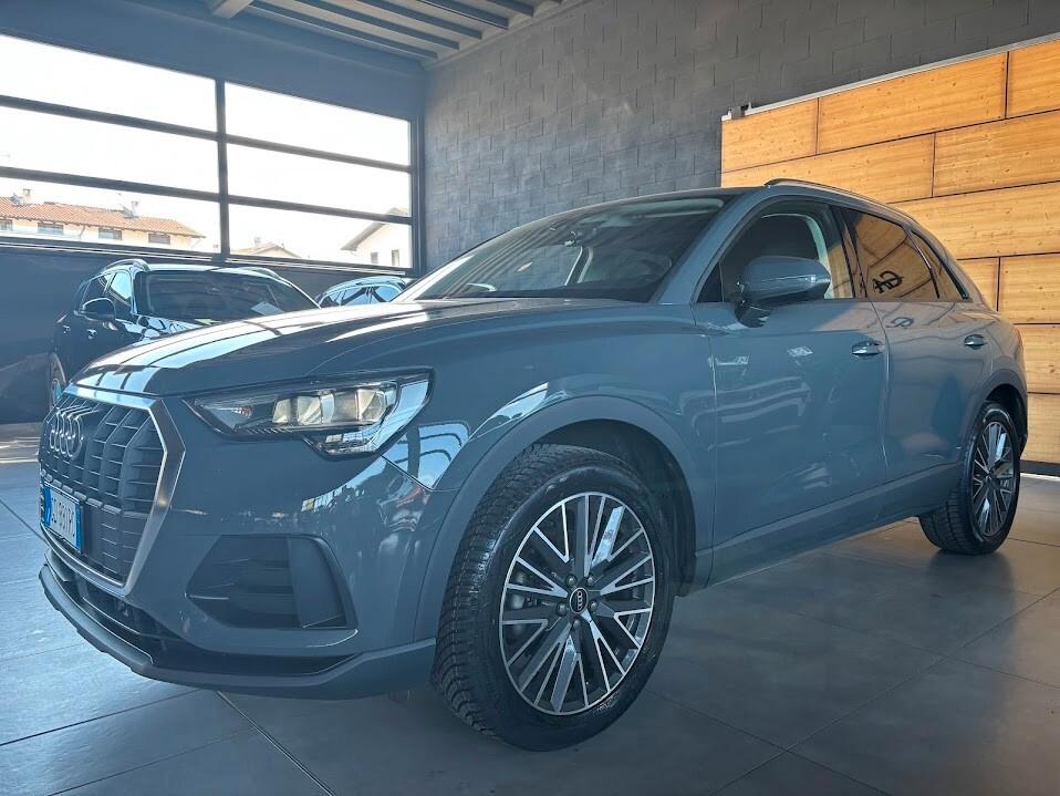 Audi Q3 35 TFSI S tronic 150CV MHEV