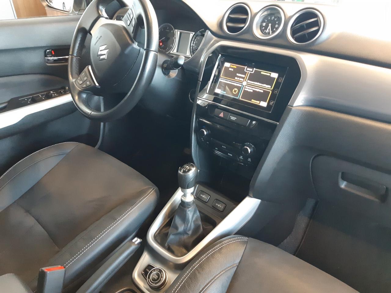 Suzuki Vitara 1.6 DDiS 4WD AllGrip V-Top SOLO 132000KM