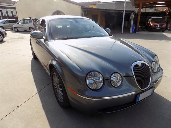 JAGUAR S-Type S-Type 2.7D V6 Executive