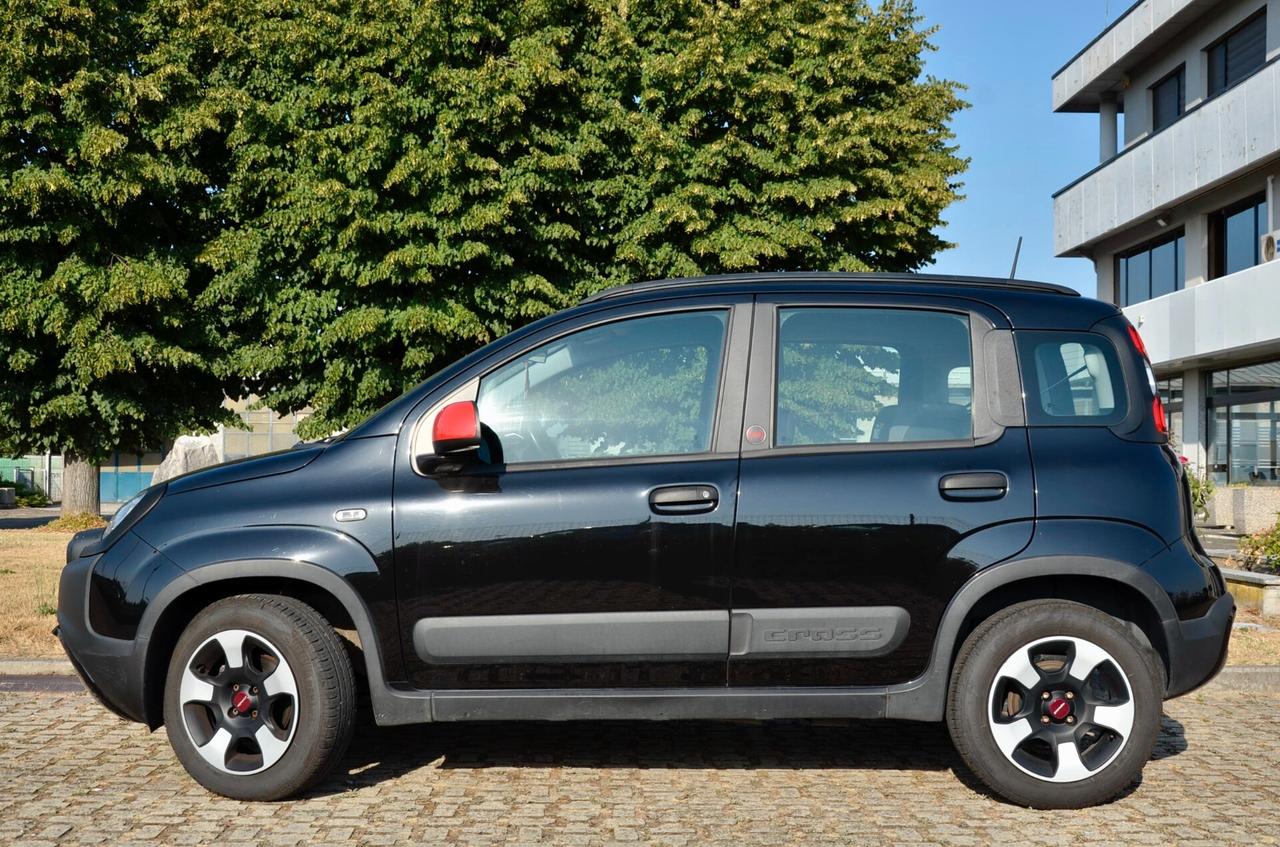 FIAT PANDA 1.0 FIREFLY 60cv MILD HYBRID CROSS, EURO 6D, APPLE - ANDROID, CLIMA AUTOMATICO, PERMUTE