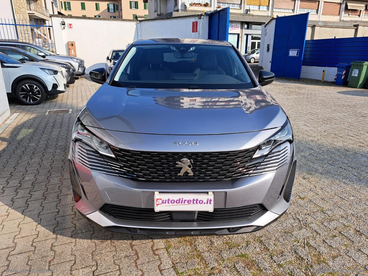 PEUGEOT 3008 Hybrid 225 e-EAT8 Allure