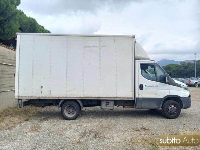 IVECO Daily 33S11A8V 2.3d + IVA 22%