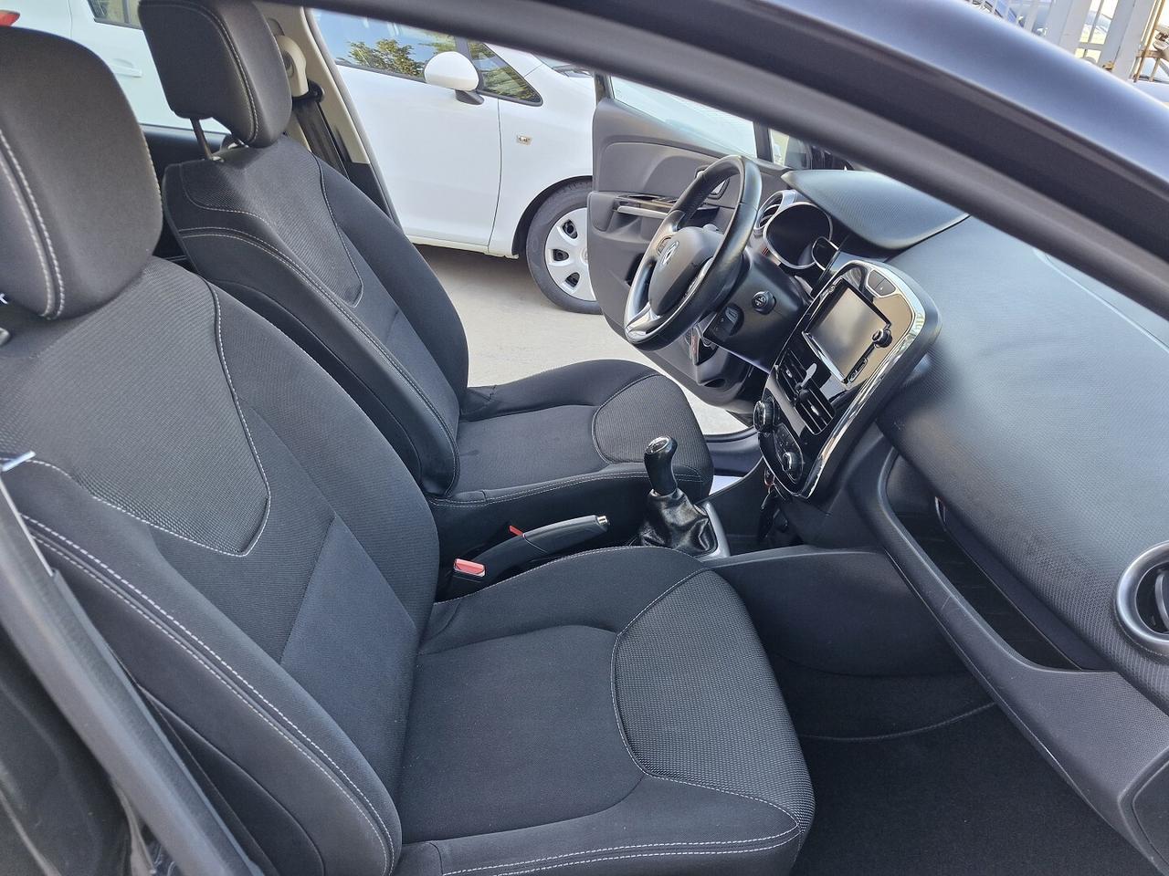 RENAULT CLIO 1.5 DIESEL 75CV C. NATIONAL 90000 KM