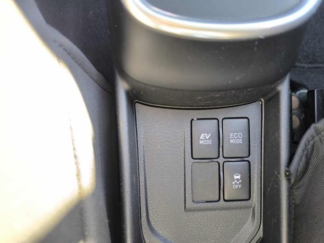 TOYOTA Yaris 1.3 5 porte Active Multidrive S Automatica