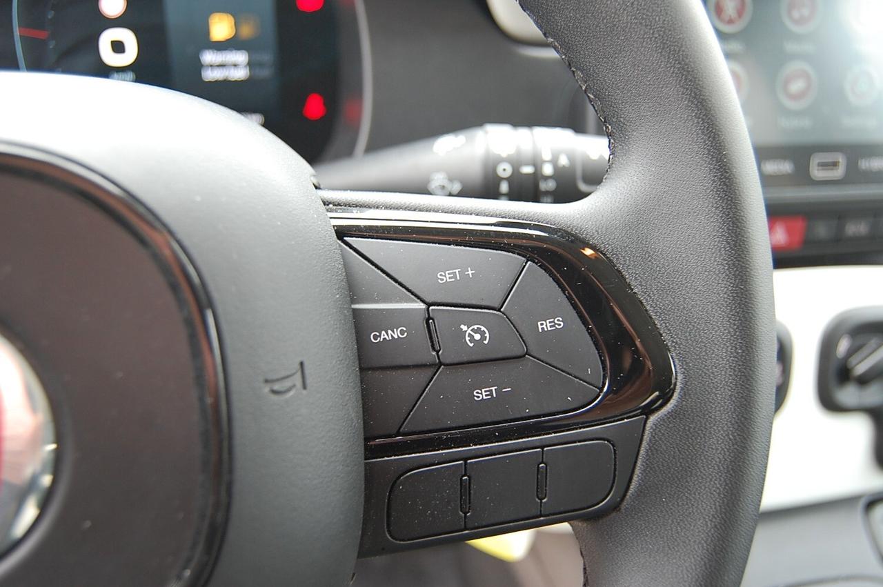 Fiat Panda Cross 1.0 FireFly S&S Hybrid