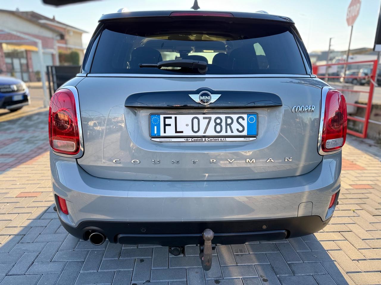 Mini Cooper Countryman 1.5 Hype GANCIO TRAINO