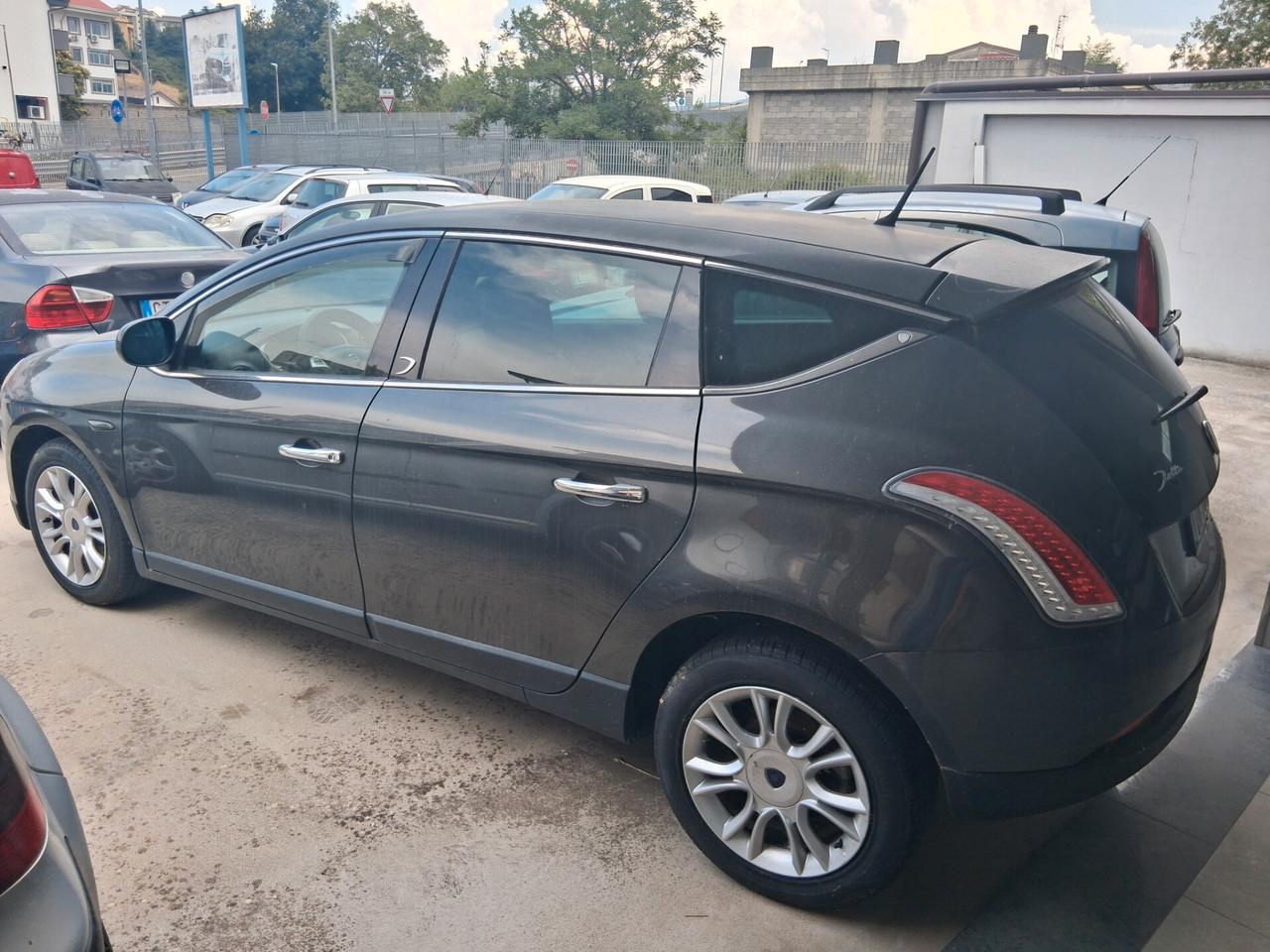Lancia Delta 2.0 MJT DPF Oro
