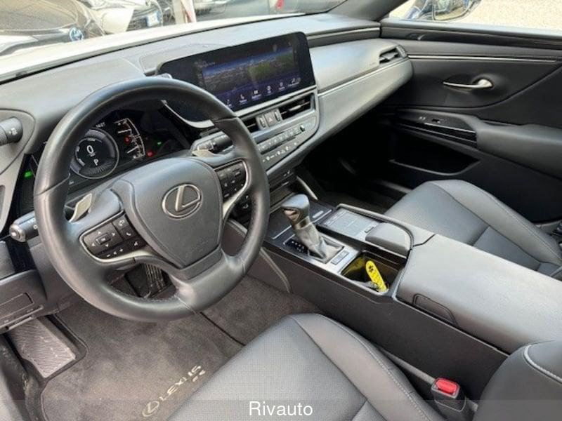 Lexus ES Hybrid Executive