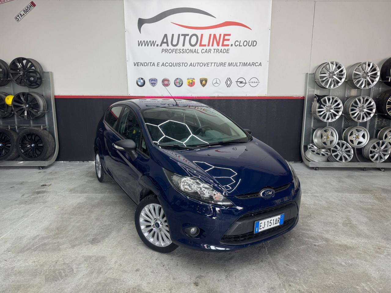 Ford Fiesta 1.2 Benzina 5Porte ADATTA NEOPATENTATI